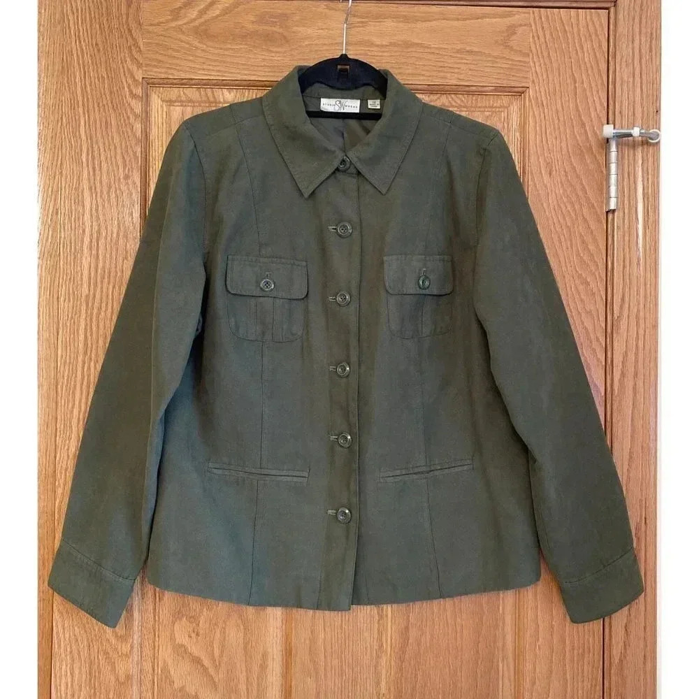 Studio Works Women's Green Button Front Suede Jacket Sz 12 Pockets Collared